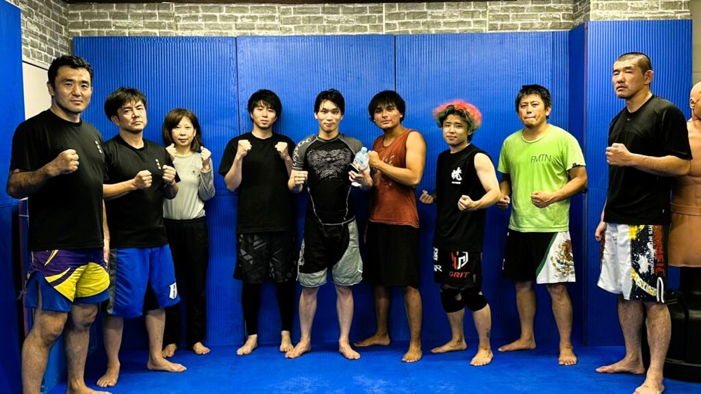 IMG 1730 1024x576 - Top